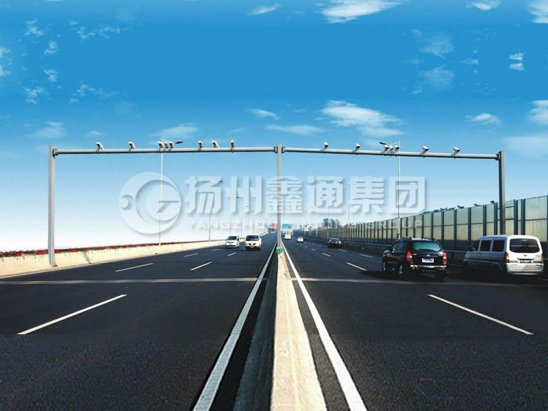 DJG-032，門架式電子警察桿