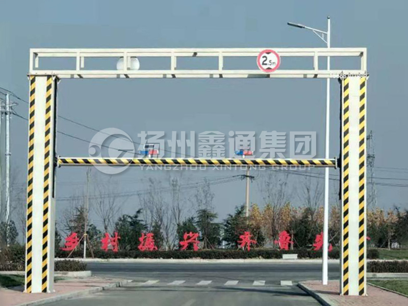 LMJ-028，升降式限高龍門(mén)架