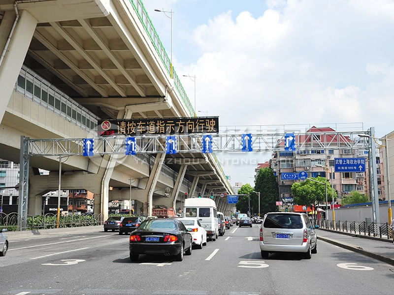 LMJ-034，車(chē)道標(biāo)志牌龍門(mén)架